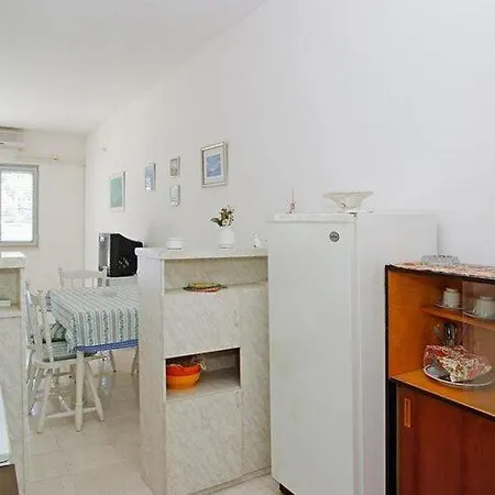 Toma I - Two Bedroom With Sea View Ana Appartement *