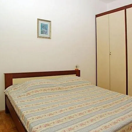 Toma I - Two Bedroom With Sea View Ana Appartement